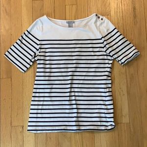 Short sleeve tee shirt